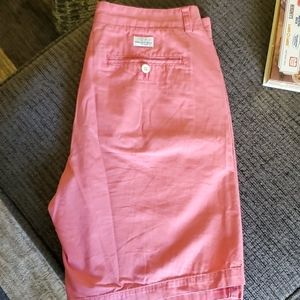 Vineyard Vines coral club short sz33